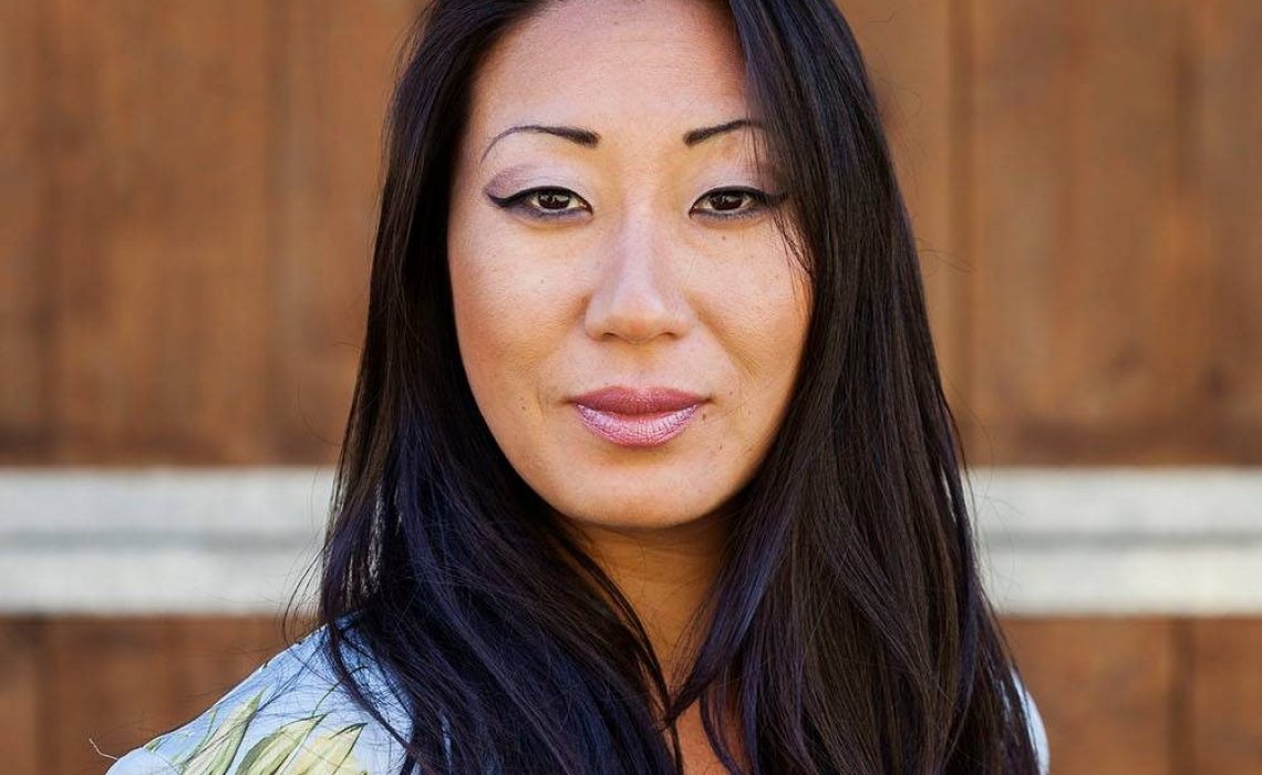 Ditte Young | Forfatter | Dyretelepatør | Clairvoyant | Equicoach | Underviser på Dyretelepatør Uddannelsen